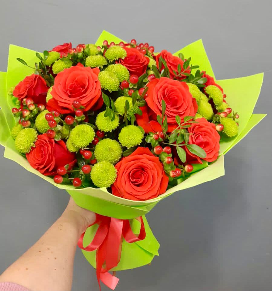 Букет цветов из: Хризантемы и Розы в Переволоцкий