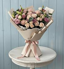 Букет цветов из:  Розы и Лизиантусы в Переволоцкий