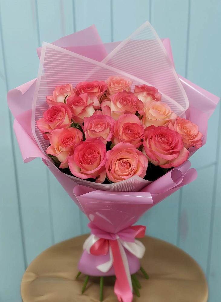 Букет 15 Розовых роз Равель в Переволоцкий