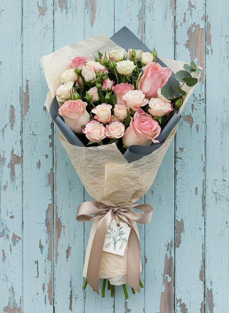 Букет цветов из: Розы в Переволоцкий