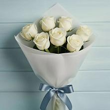 Букет 7 Белых роз Эдлесс Лав в Переволоцкий