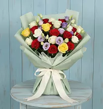 Букет цветов из:  Розы #REPLACE_PRED# Переволоцкий