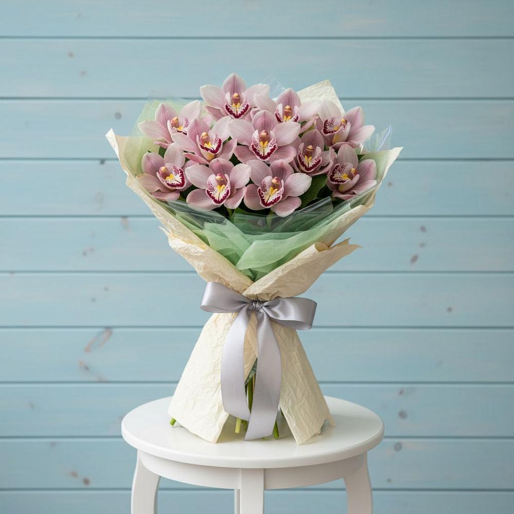 Букет цветов из: Орхидеи и Розы в Переволоцкий