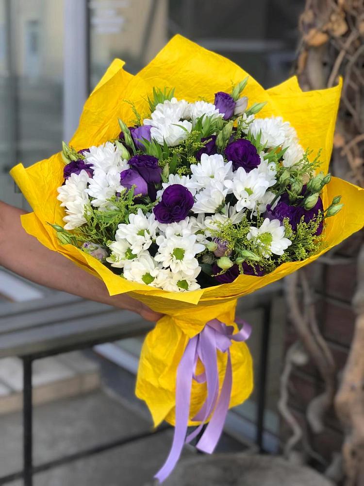 Букет цветов из: Ирисы, Хризантемы и Ромашки в Переволоцкий