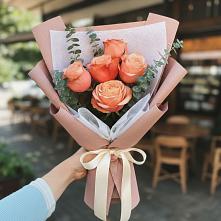 Букет цветов из:  Розы #REPLACE_PRED# Переволоцкий