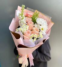 Букет цветов из:  Хризантемы и Розы в Переволоцкий