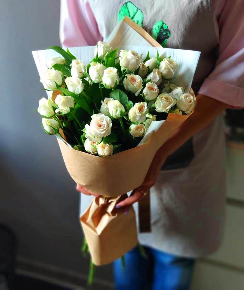 Букет цветов из: Розы в Переволоцкий