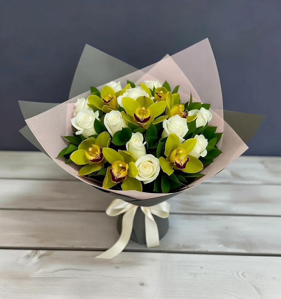 Букет цветов из: Орхидеи и Розы в Переволоцкий