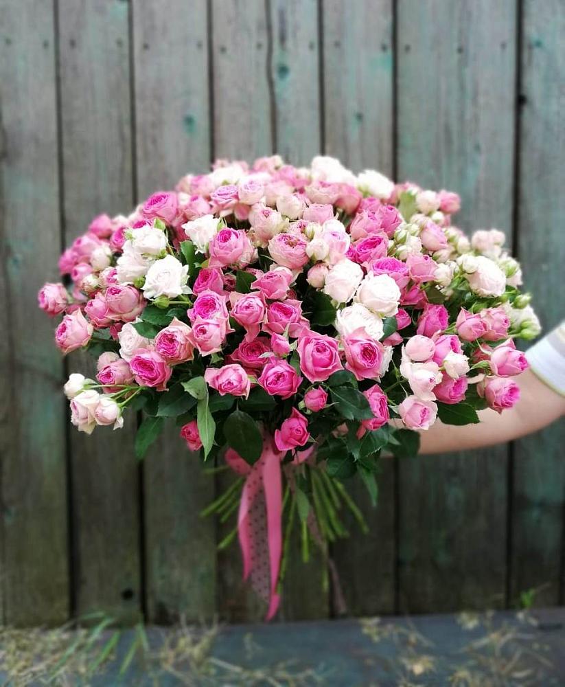 Букет Розовые кустовые розы Натали и Лав Лидия в Переволоцкий