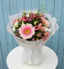 Букет цветов из:  Герберы, Альстромерии и Лизиантусы в Переволоцкий