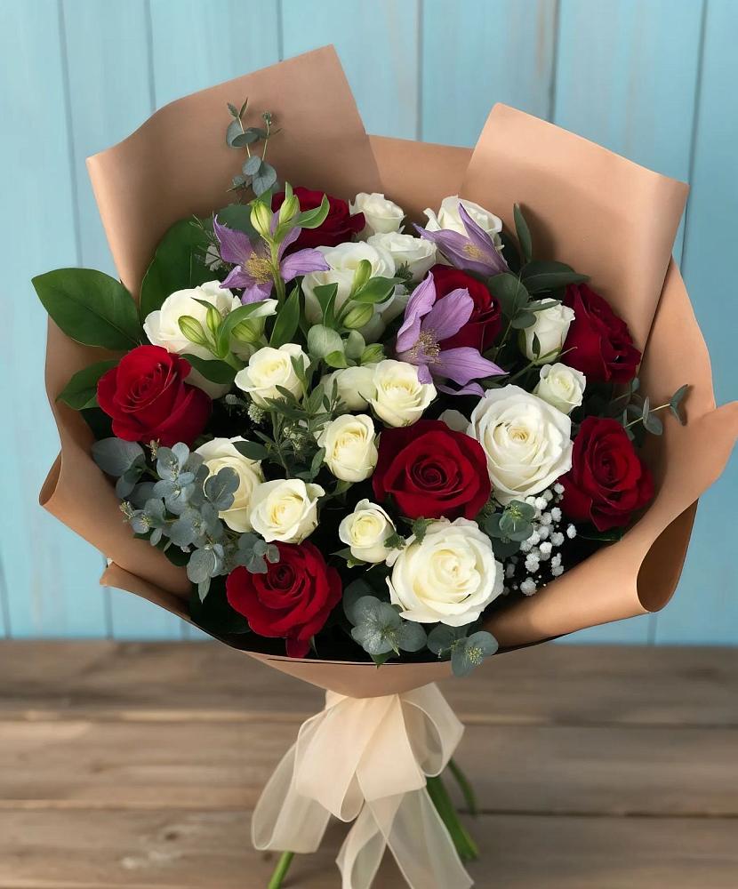 Букет цветов из: Розы и Альстромерии в Переволоцкий
